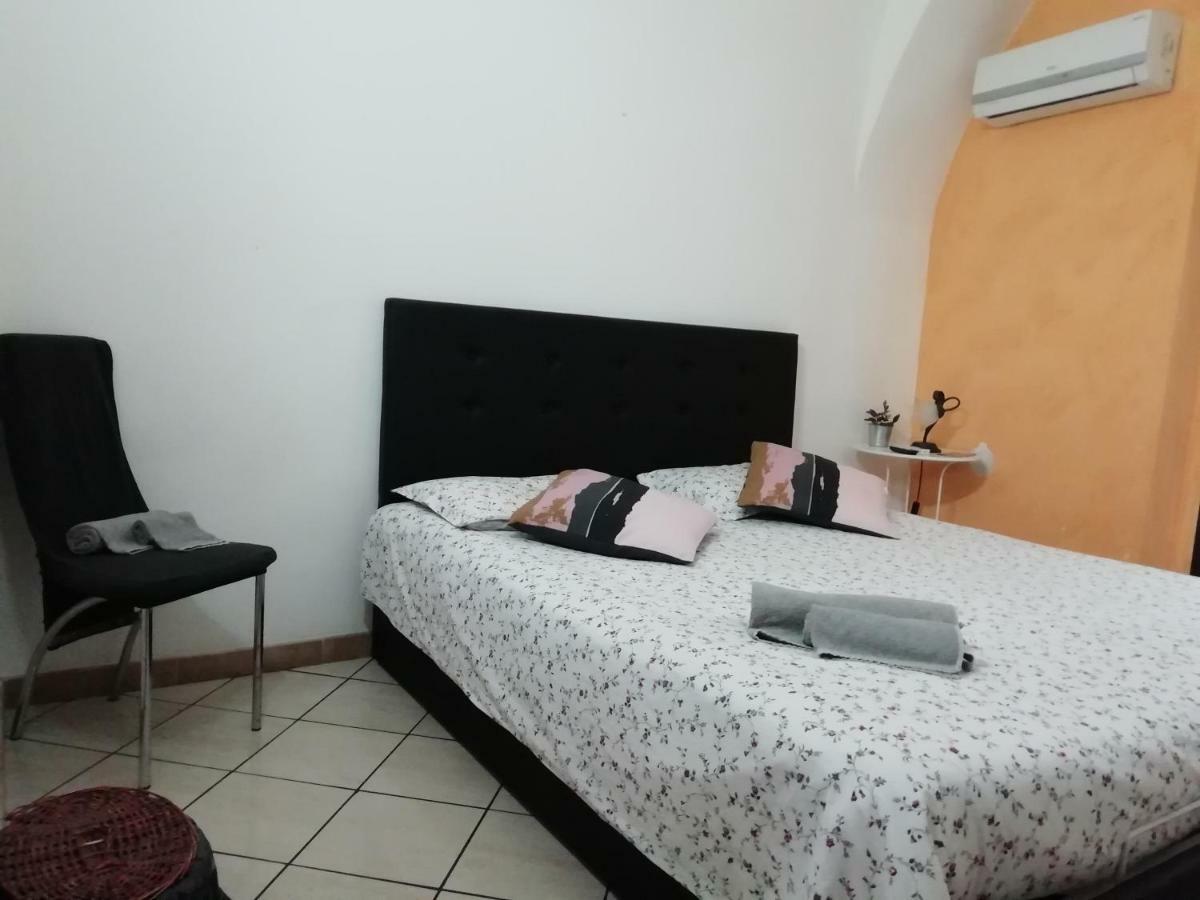 B&B Garibaldi Catania Exterior photo